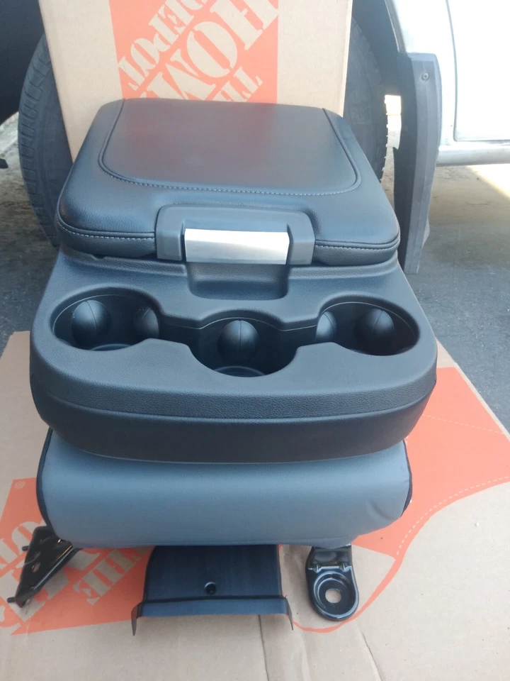 2003-2024 Dodge Ram Center Console /Jump Seat new take off. - Image 2 of 4
