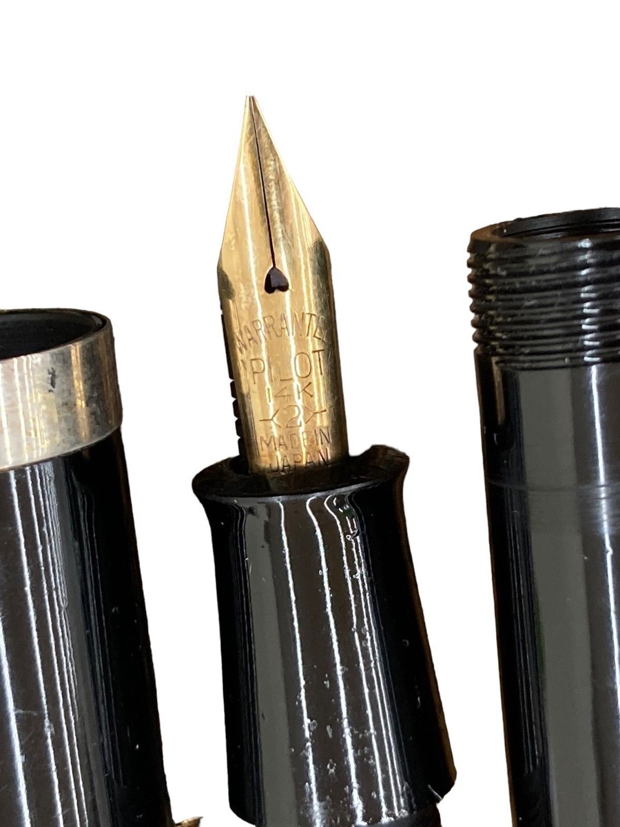 WARRANTED PILOT Vintage 14K No.2 Black Fountain Pen Japan No Box