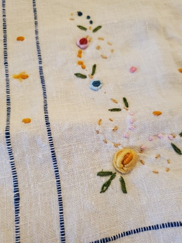 Madeira Embroidery Tablecloth Topper with 4 Napkins White Blue Linen Cutwork Hem - Picture 10 of 12