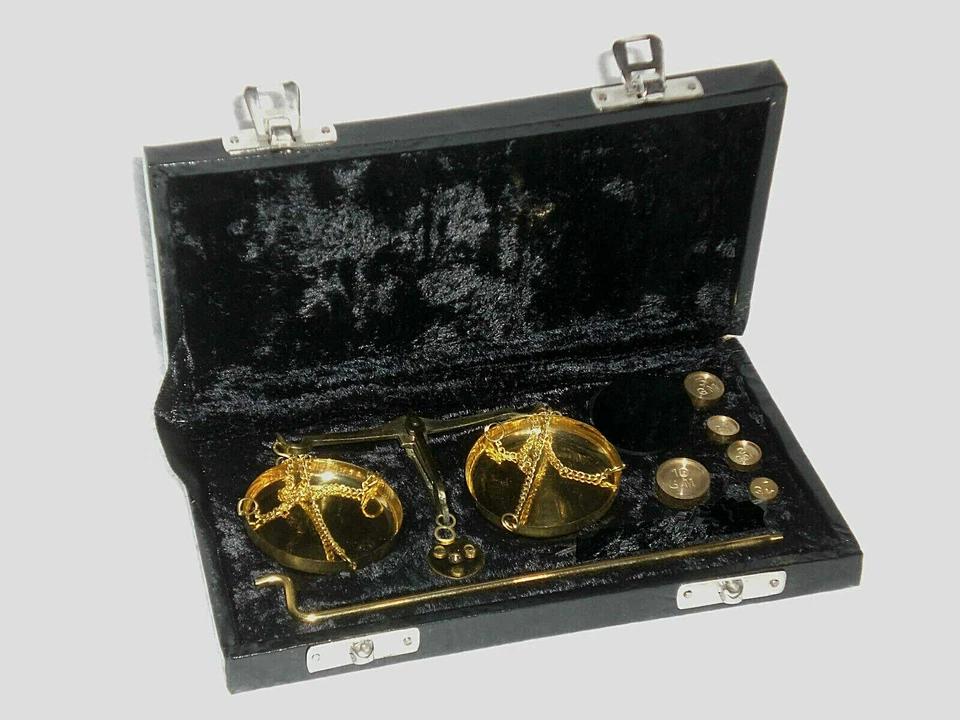 nostalgische Apothekerwaage Goldwaage Waage mit 5 Gewichte von 1g - 10g - Bild 4 von 4