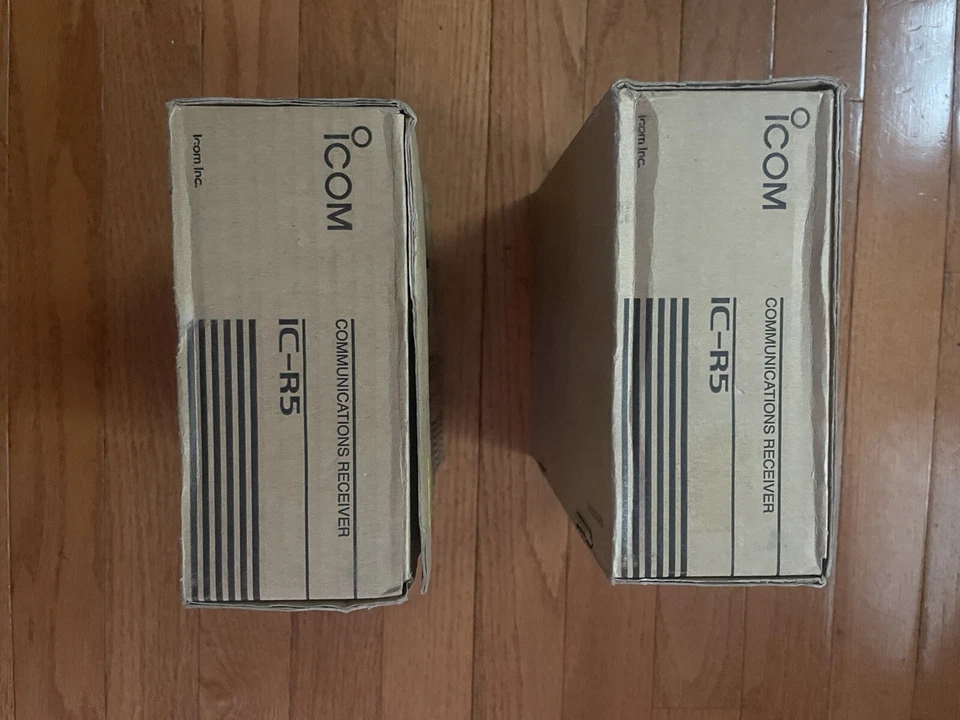LOT OF 2 Icom IC- R5 Handheld Portable Communications Wideband Receiver Radio 2x - Image 3 of 4