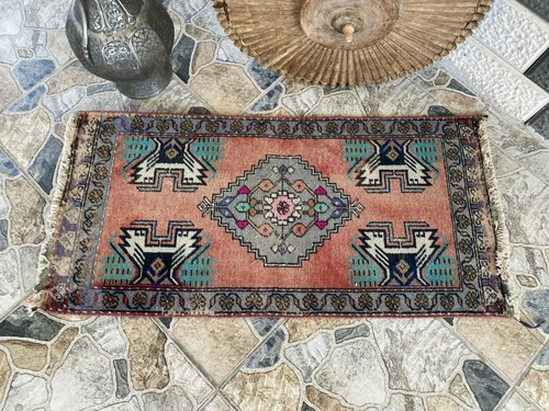 Vintage Turkish Oushak Rug | 1.7 x 3.4 ft | Small Wool Handmade Tribal Runner - Picture 2 of 11