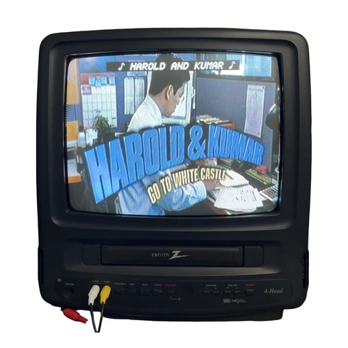 Zenith TV 13" Black CRT TV VCR Combo Vintage Gaming VHS Doesn't Work READ