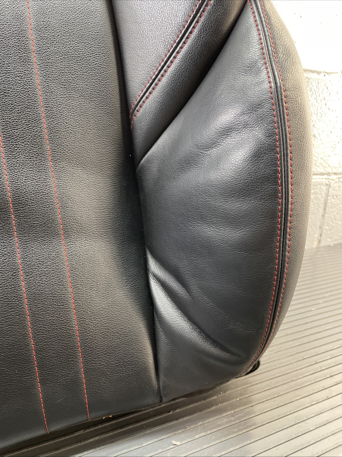 2014-2017 Maserati Ghibli Front Right Side Upper Seat Cushion Cover Black OEM