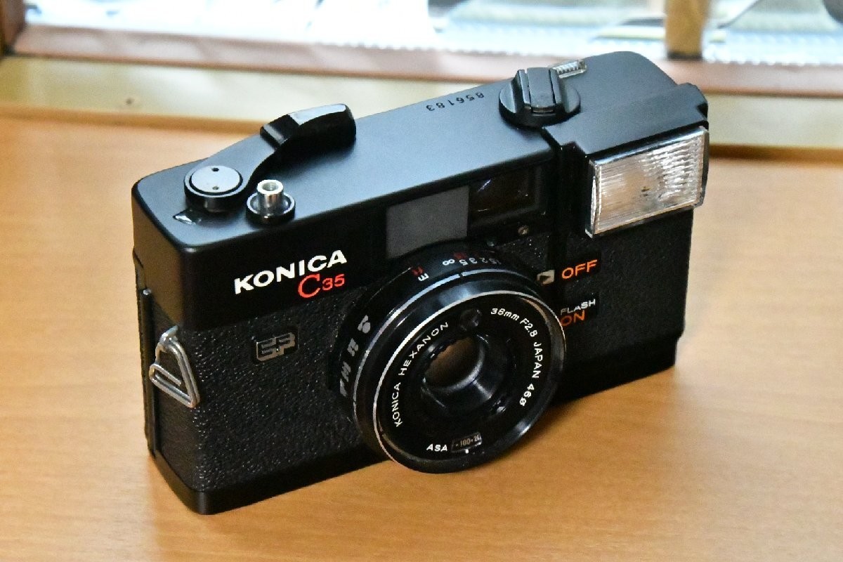 Film camera Konica C35 EF HEXANON 38mm F2.8 46φ Piccari