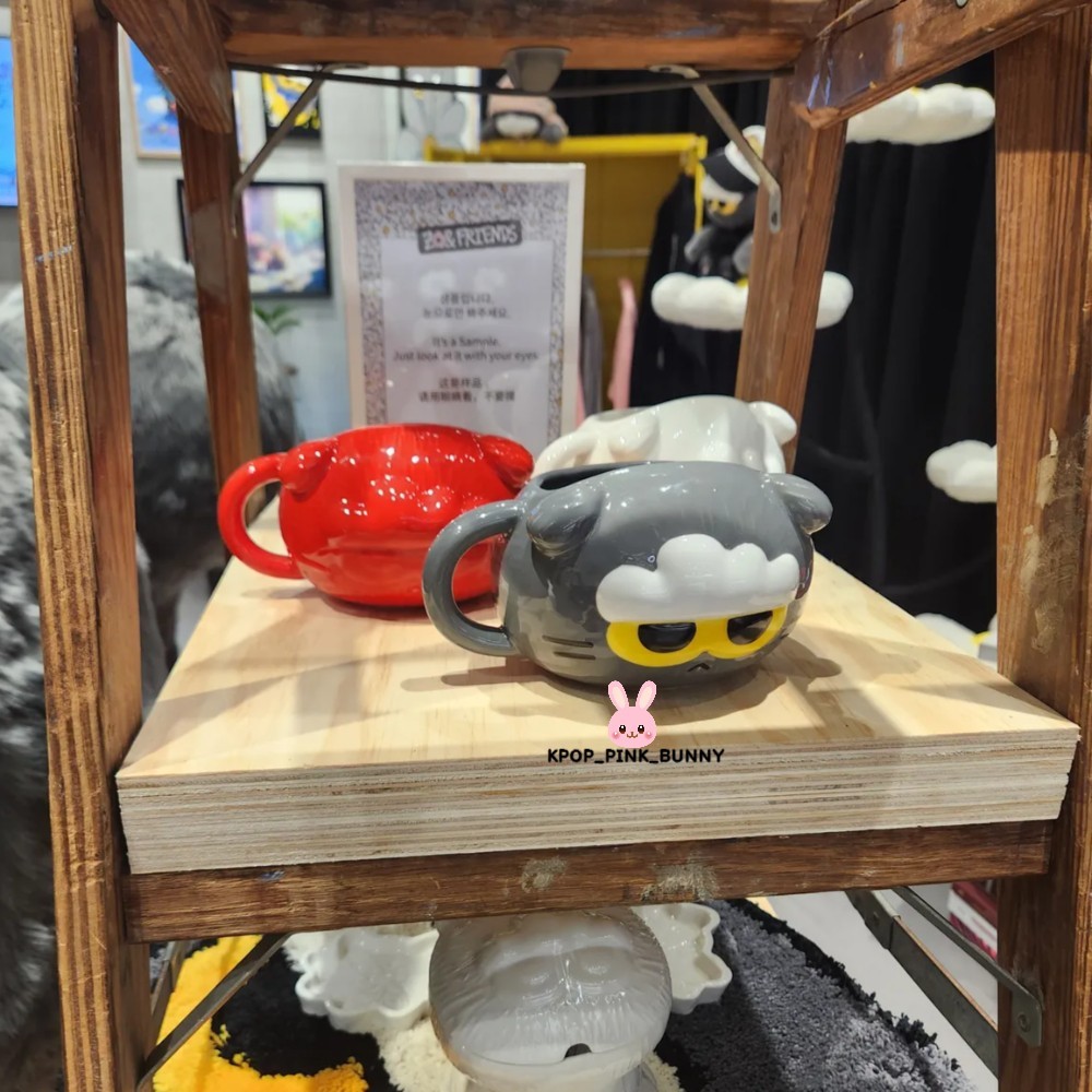 PRE-ORDER] G DRAGON G-DRAGON ZO&FRIENDS 1st POP-UP ZOA A&NE