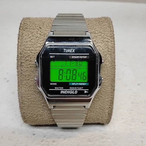 Vintage Timex Indiglo Digital Quartz Watch WR30M 555 W3 Flex Band New Battery