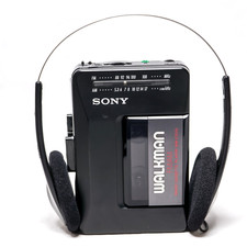   Sony Walkman WM-F2015 FM/AM Cassette Player New Drive Belts Serviced  