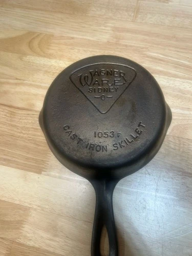 Wagner Ware Sidney O #3 Vintage Restored Cast Iron Skillet - Pie Logo 1053