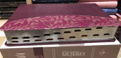 Biblia de Estudio para Mujeres, reina valera 1960 Tinto Símil Piel Con índice 