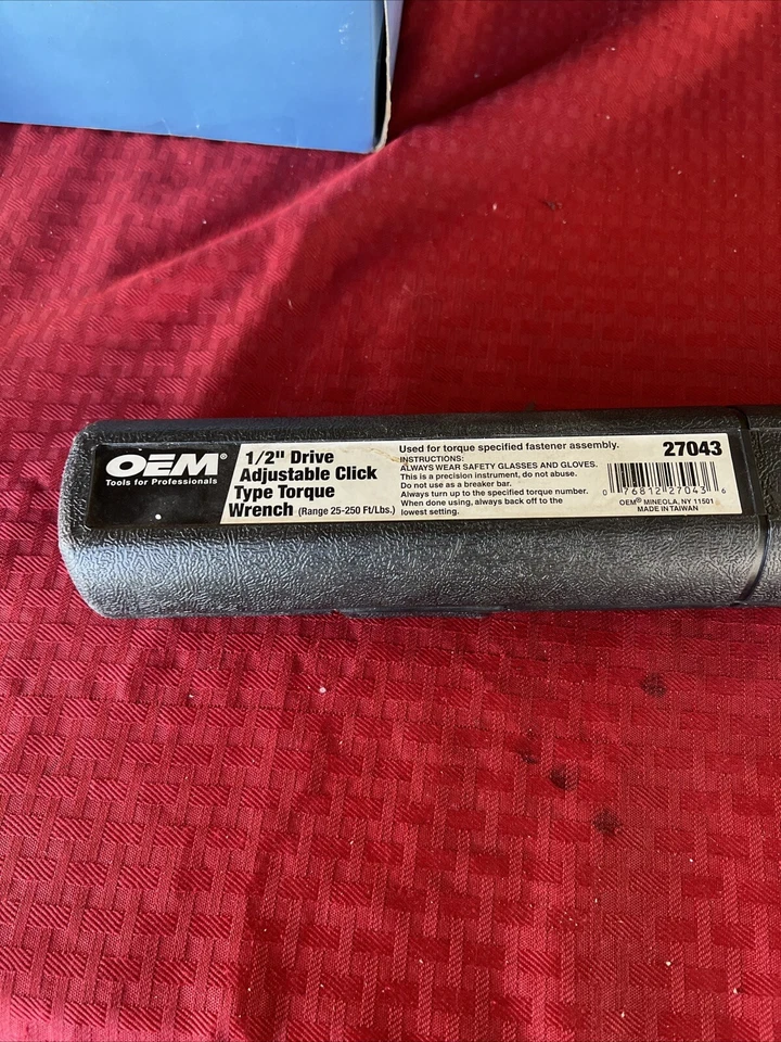 OEM Tools 27043 1/2'' Drive Adjustable Click Type Torque Wrench - Image 2 of 4
