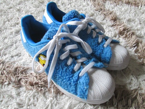 Adidas Marge Simpson Superstars Blue Fuzzy Big Youth Sz 4 School Shoes GZ1774