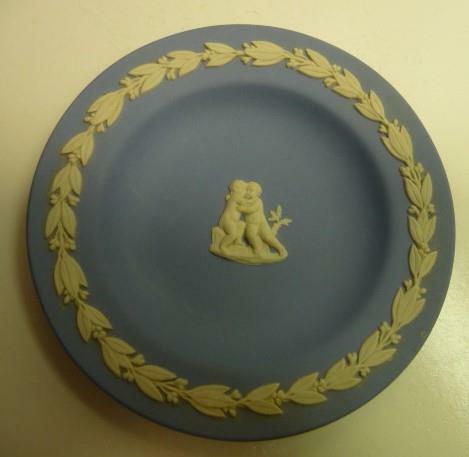WEDGWOOD ENGLAND JASPERWARE LOT OF 4 BLUE SMALL DISHES - Picture 5 of 7