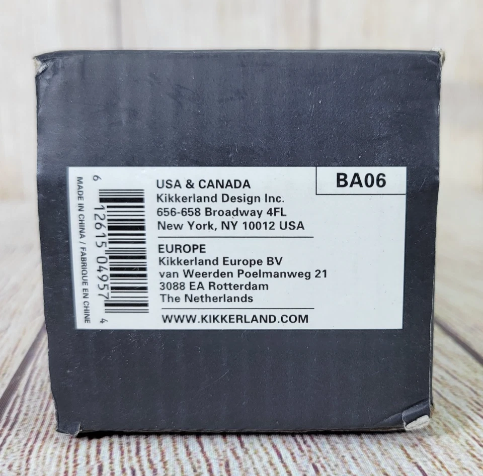 Coctelera Kikkerland Graffiti NUEVA en CAJA Foto 4 de 4