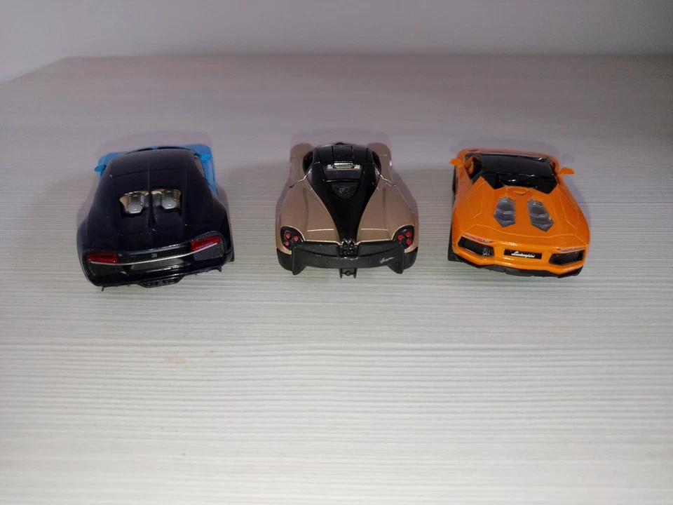Lotto 3 Modellini Welly 1/39 Aventador + Chiron + Pagani Huayra No Burago  - Immagine 2 di 4