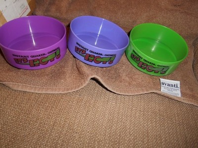 Quaker Oats bowls- Four- new; vintage 1990's