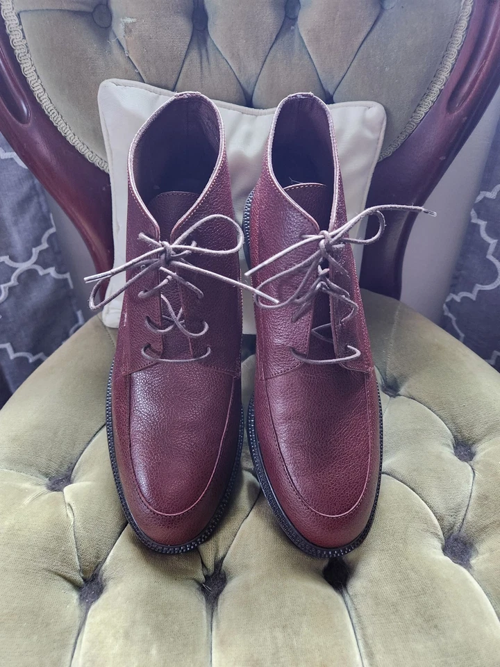 Damas. Eddie Bauer, botas. Talla 8. Todo cuero. Hecho en Italia. Foto 2 de 4