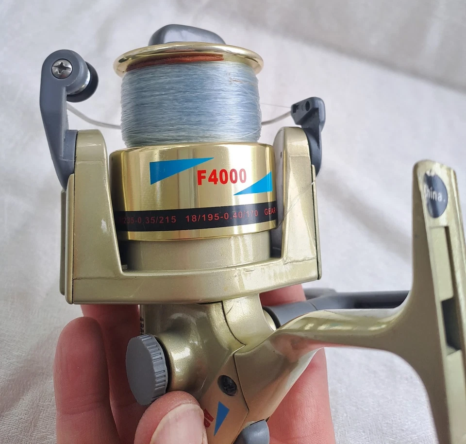 Abu Garcia AB2000 Plus Fishing Reel - Gold / Preowned - image 3 of 4