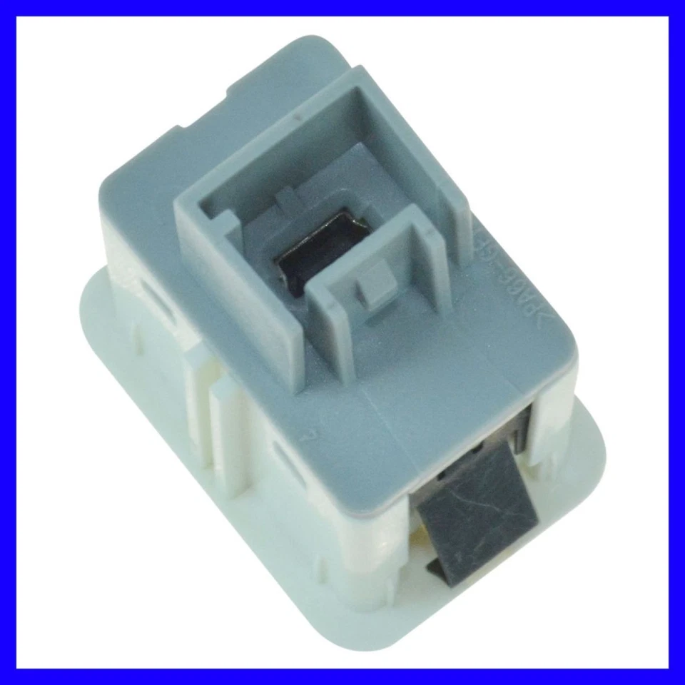 OEM 20944418 USB Port Receptacle for Chevy GMC Cadillac Saturn SUV Pickup Truck - Image 3 of 4