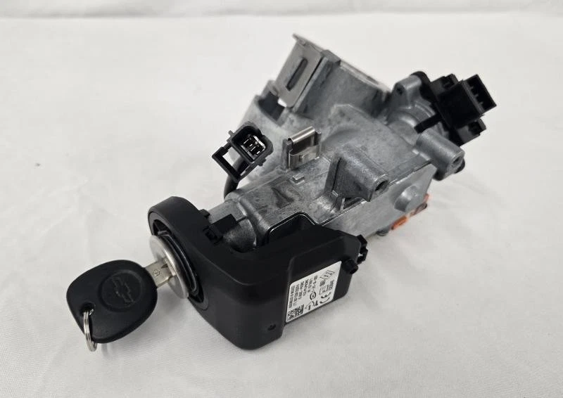 Cilindro de bloqueo interruptor de encendido Chevrolet Cobalt 2005-2010 con conjunto de llave OEM Foto 3 de 4