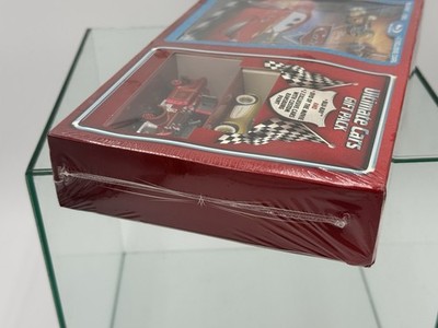Cars (Blu-ray/DVD, 2009, 2-Disc Set, Ultimate Gift Pack; With Die