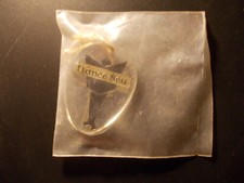 Rare porte-clefs inclusion FRANCE SOIR sous blister d'origine NEUF keychain !