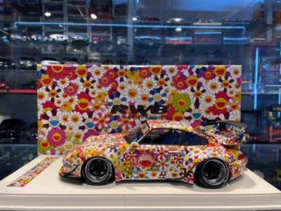 SUPER RARE* VIP Model 1/18 Porsche 911 993 RWB Takashi Murakami