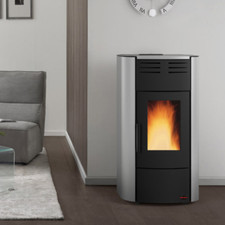 La Nordica Extraflame stufa a pellet Raffaella Idro 2.0 H15 argento 20,7kW 545m³