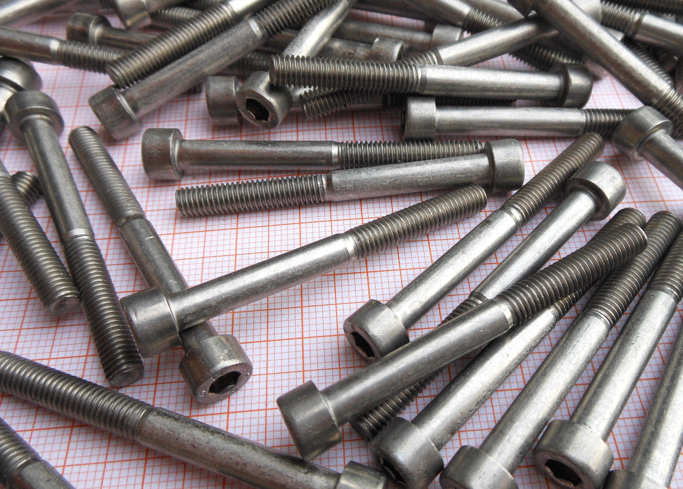 25 Stück Würth Zylinderschrauben mit Innensechskant M5 x 50  