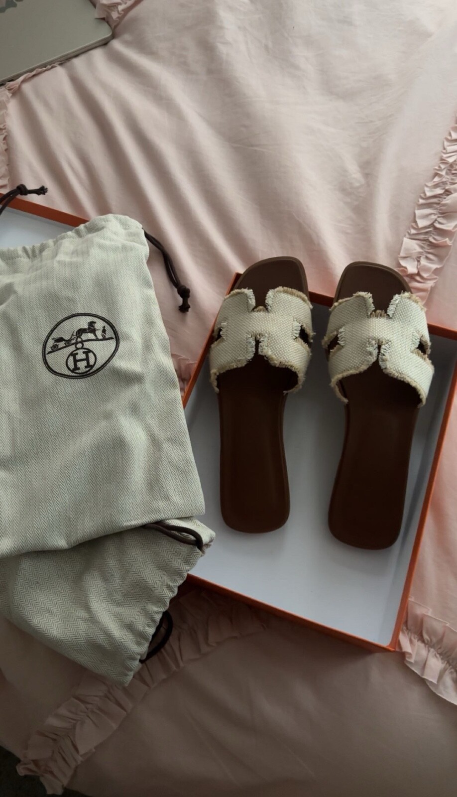 Hermes Oran Sandals Size 40 Black Leather Women Slide