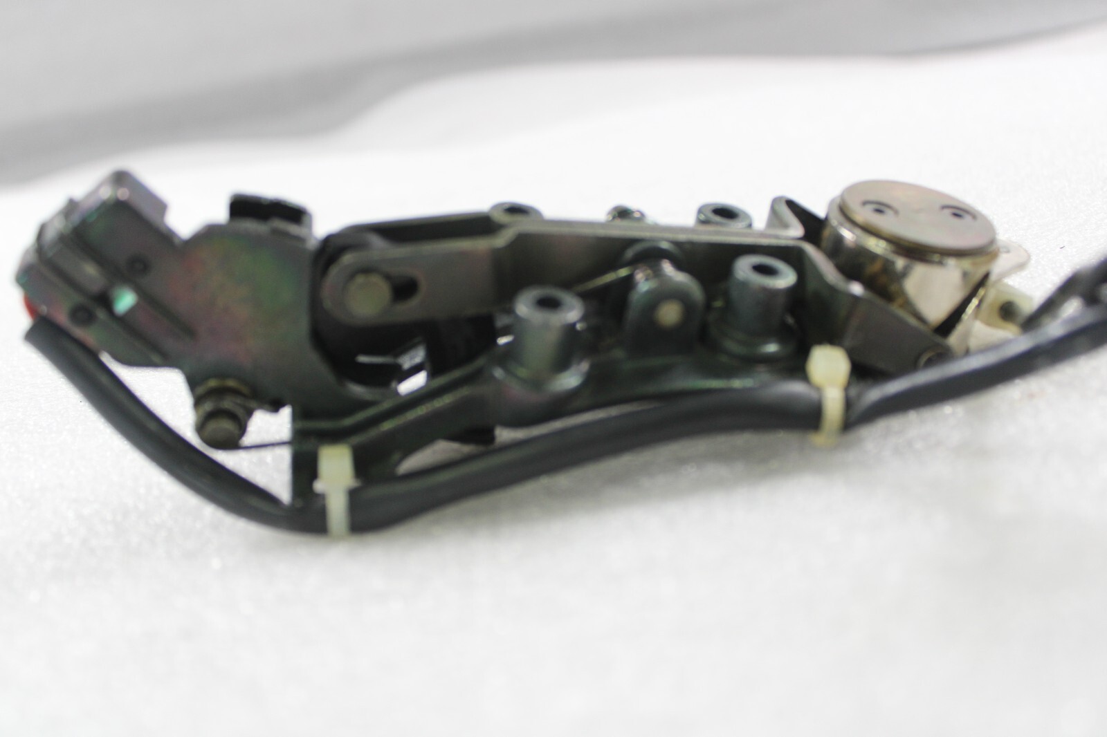 Ferrari 575M Right Exterior door handle P/N 64715600