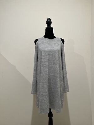 NWOT RD Style Madelynn Cold Shoulder Knit Dress Size S/P Grey