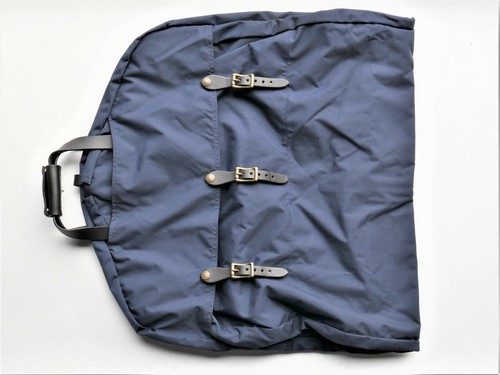 Filson Suit Cover Bag | Navy **MISSING 