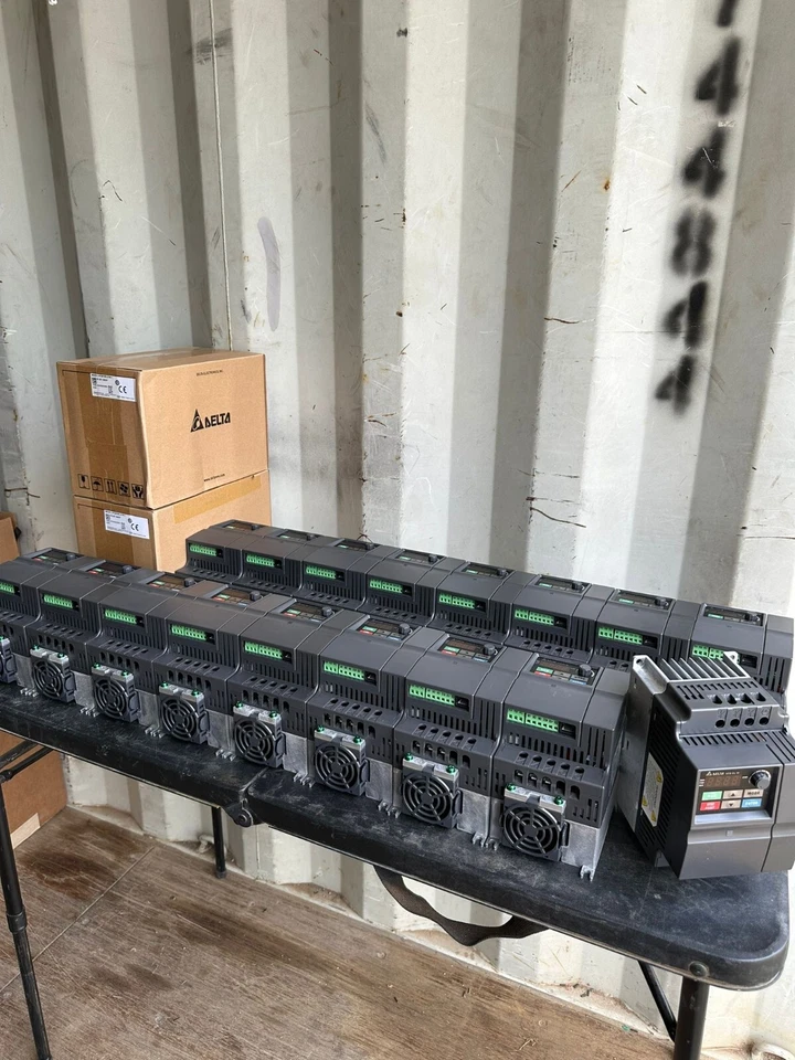 DELTA VFD 2HP 型号:VFD015EL21W1    — 第 4/4 张图片