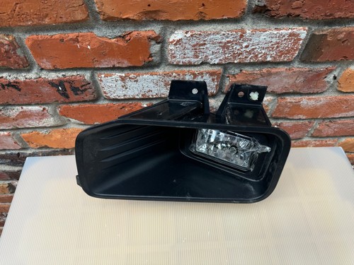 2018-2020 Ford F-150 Halogen Fog Light (Left/Driver) New - Picture 2 of 6
