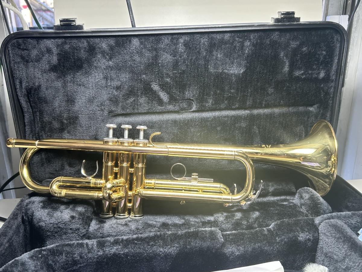 Yamaha YTR200ADII Advantage Series Standard Trumpet - Gold for