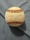 PETE ROSE SIGNED OFFICIAL BASEBALL INSCRIBED "HIT KING” w/Mounted Memories Holo