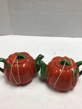 2 Tomato Tea Pot Made In Occupied Japan "Maruhon Ware" From 1940s-1950s Vintage