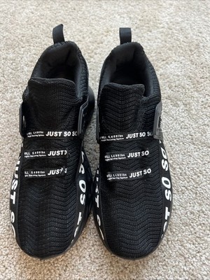 Women s Just So So Lightweight Flex Edition Sneakers. Size 40 Black