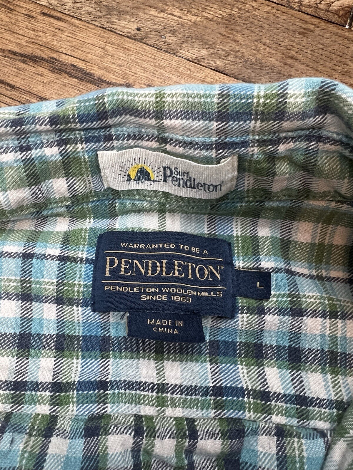 Surf Pendleton Plaid Button Down Long Sleeve Shir… - image 2