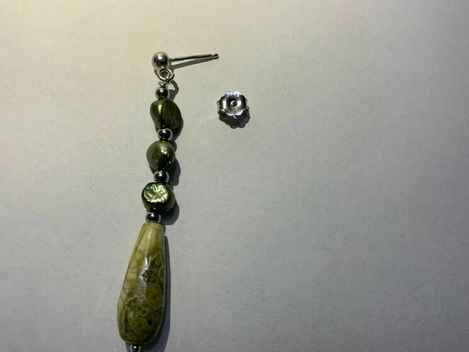 Orecchini in perle di acqua dolce e componenti in argento - Immagine 3 di 4