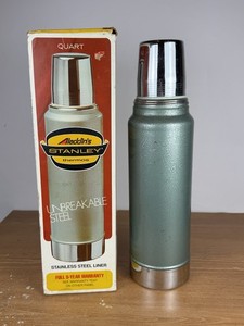 Vintage STANLEY Aladdin’s Thermos Vacuum Bottle In Original Box Green USA 1976