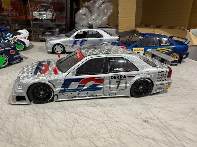 UT Mercedes-Benz 1:18 Scale Diecast & Toy Vehicles for sale | eBay