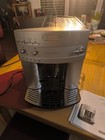DeLonghi Magnifica ESAM 3200 Kaffeevollautomat - Silber