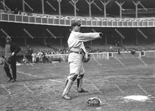 EL680 Chief Meyers New York Giants 1909 8x10 11x14 16x20 Photo