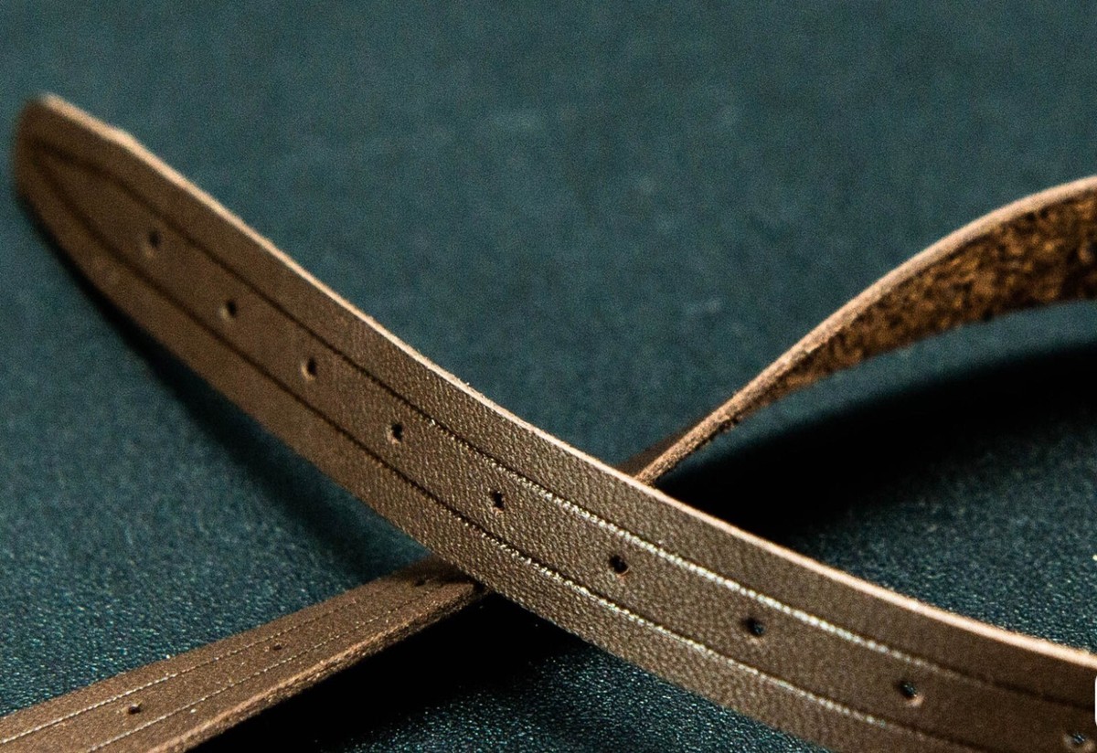 1/6 Handmade Brown Leather Belt Figure for HT Terminator 2 T 1/6 Handmade Brown Leather Belt Figure for HT Terminator 2 T