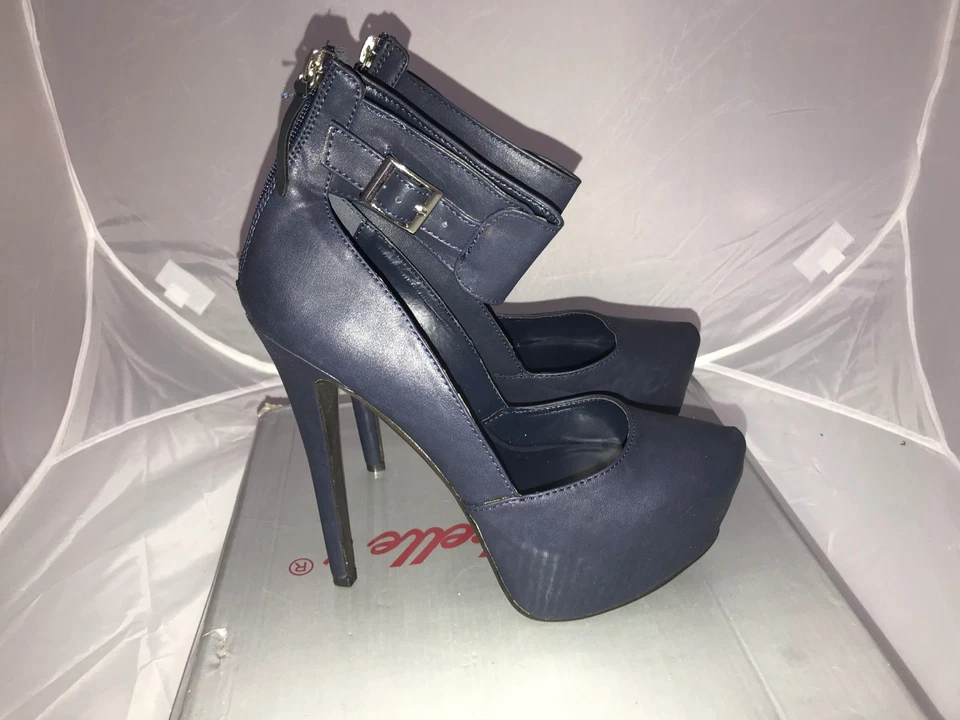 Breckelle's MARISA-39 Women Hidden Platform Pump Heels Blue Size 7.5 - Image 4 of 4