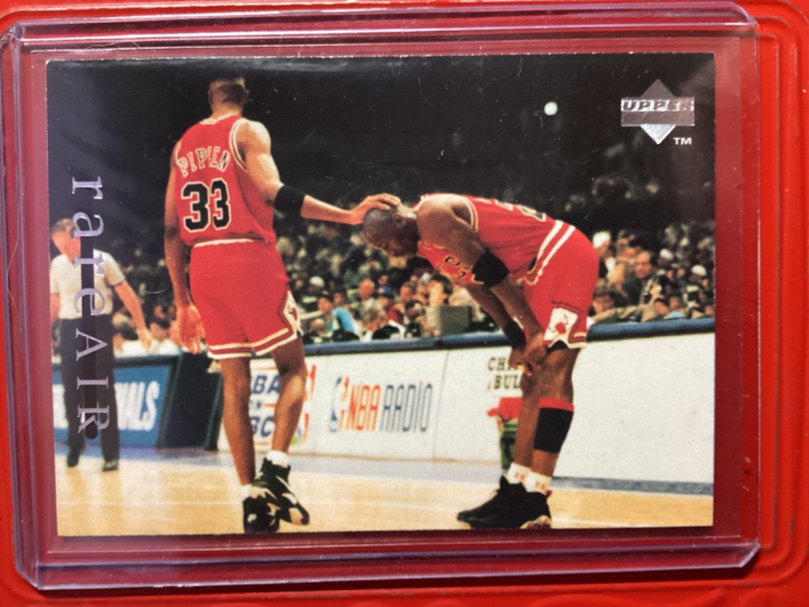 1994 Upper Deck Jordan Rare Air #20 Michael Jordan / Scottie Pippen