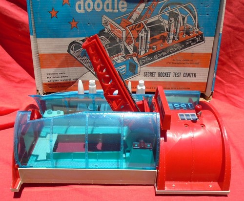 Remco 1960s Project Yankee Doodle Secret Rocket Test Center w/Box Not Working #2 - Picture 6 of 15