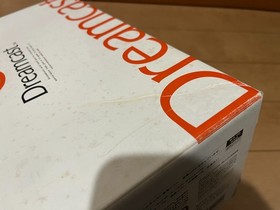 SEGA DreamCast Console (HKT-3000) & Controller with 2 games and BOX and Manual 1